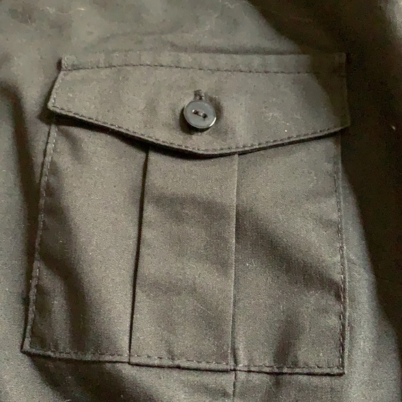 Worthington Sleeveless Button Down - Picture 3 of 8